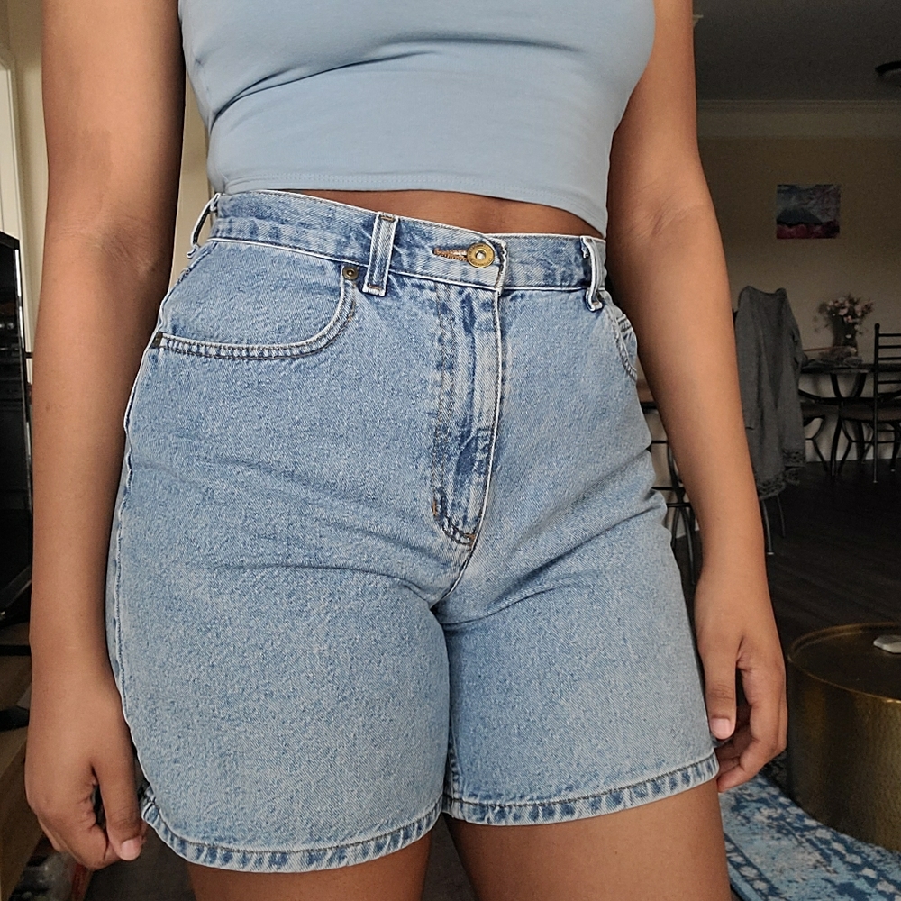 90s Vintage Liz Claiborne High Waisted Shorts Ligh